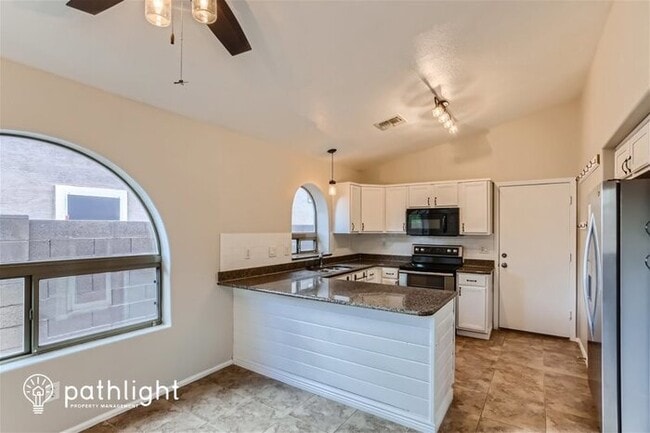 Building Photo - 115 W Brahman Boulevard, San Tan Valley, A...