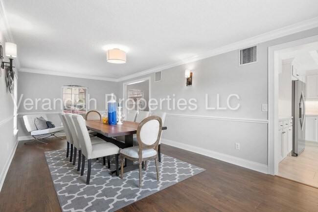 Building Photo - 7045 Phillips Cove Ct