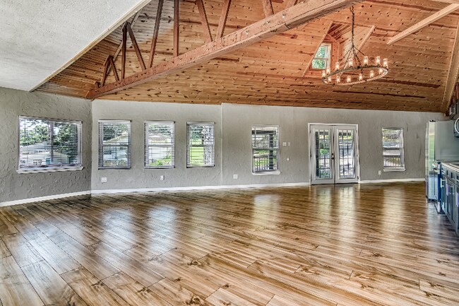 Building Photo - 2806 MO-76
