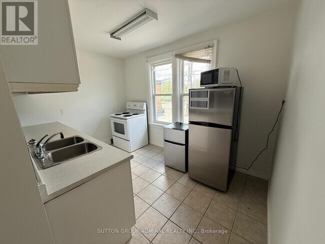 Photo du bâtiment - 102 Thirty Ninth St