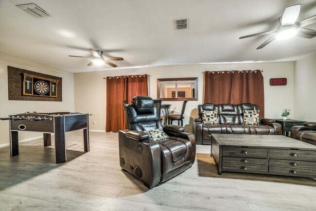 Building Photo - 4-BEDROOM IN HANOVER COVE, JUDSON ISD