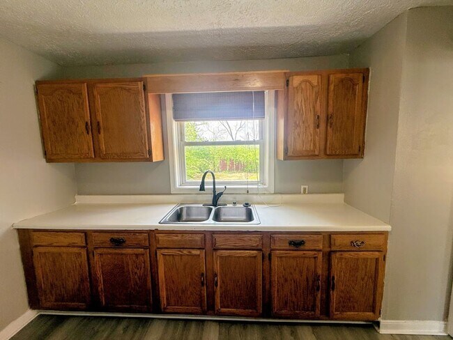 Foto del edificio - 3 bedroom 1 bath single family home for rent - Akron OH