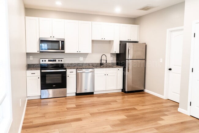 Photo - 3209 Bikers Path Wy Townhome