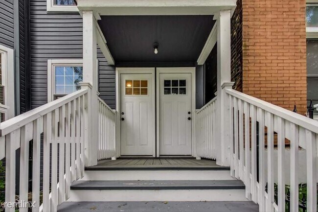 Foto del edificio - 2 br, 1 bath House - 1714 N Lawndale Ave