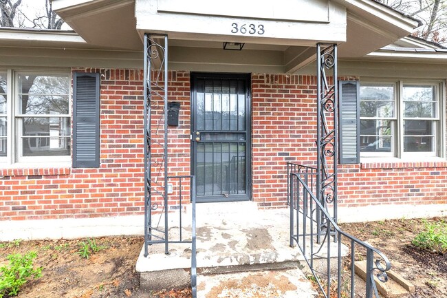 Foto del edificio - Newly renovated home for rent in East Memphis