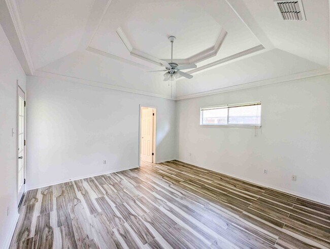 Foto del edificio - Move-in Ready 3 bed/ 2 bath home in South ...
