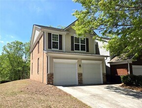 Building Photo - 2028 Fosco Dr NW
