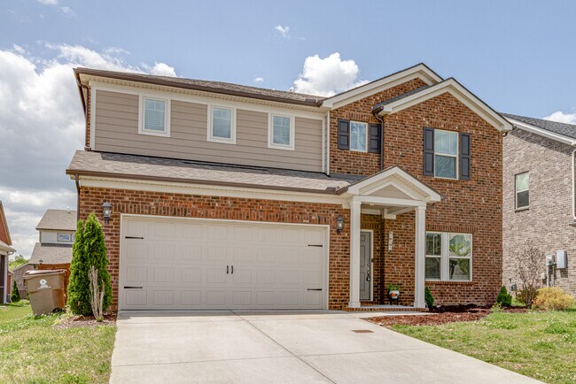 Building Photo - 490 Fall Creek Cir
