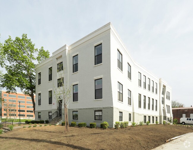 487 Nott St, Schenectady, NY 12308 Apartments in Schenectady, NY