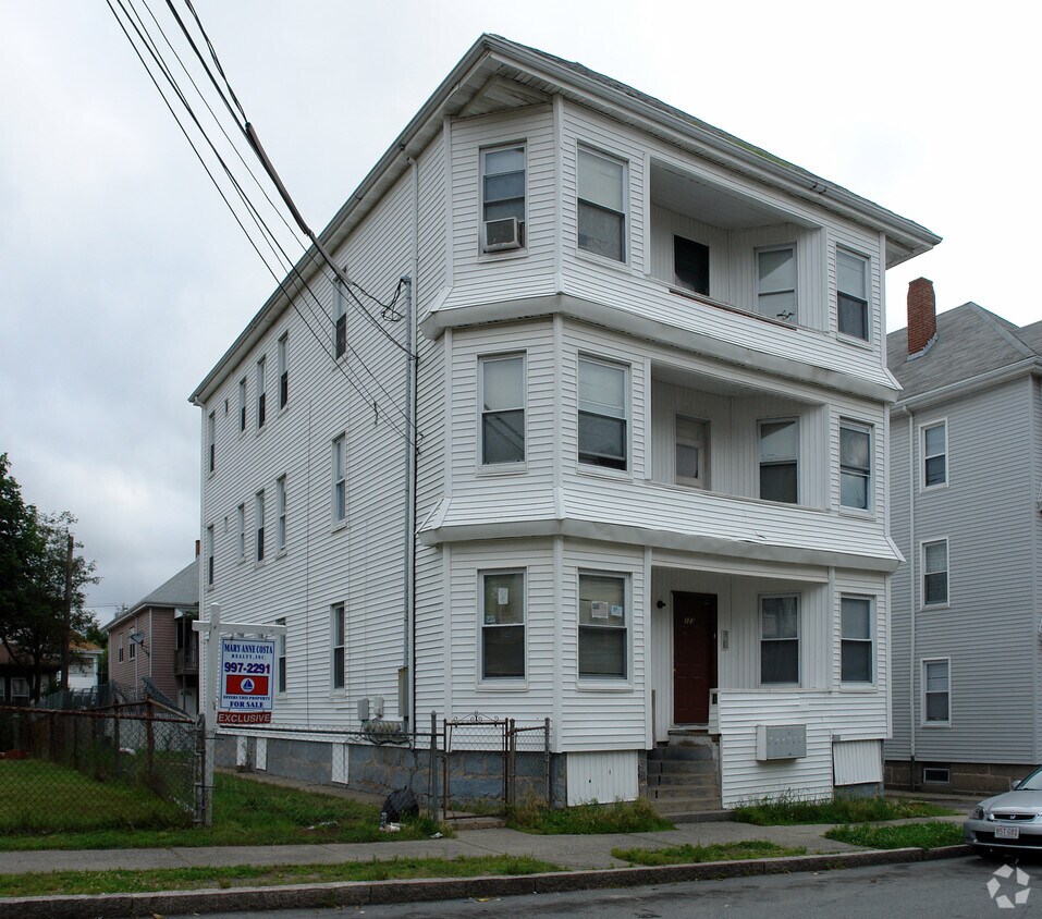 Building Photo - 123 Mott St