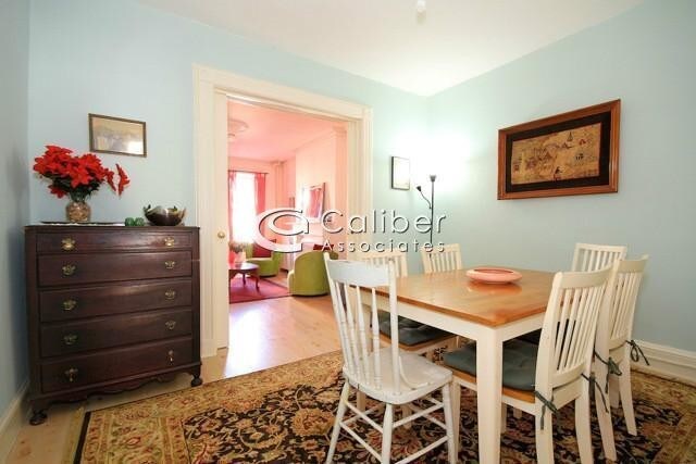 Foto del edificio - 336 W 47th St
