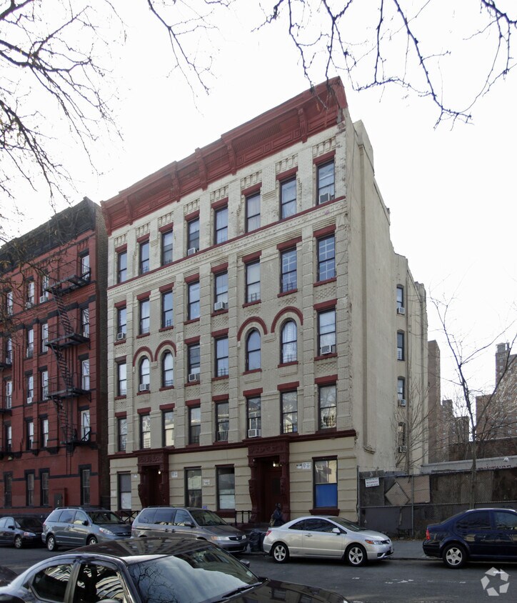 Foto principal - 378-380 East 139th Street