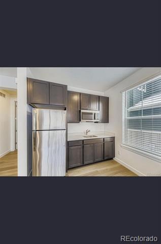 Foto del edificio - 10912 Snowdon St
