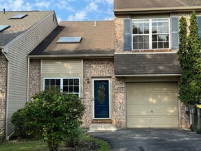 Building Photo - 480 Wild Mint Ln
