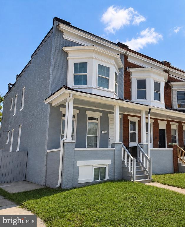 Building Photo - 4031 Park Heights Ave