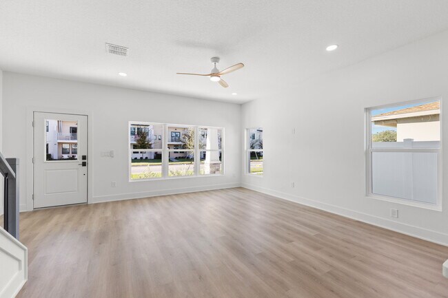 Foto del edificio - 2525 13th Ave N