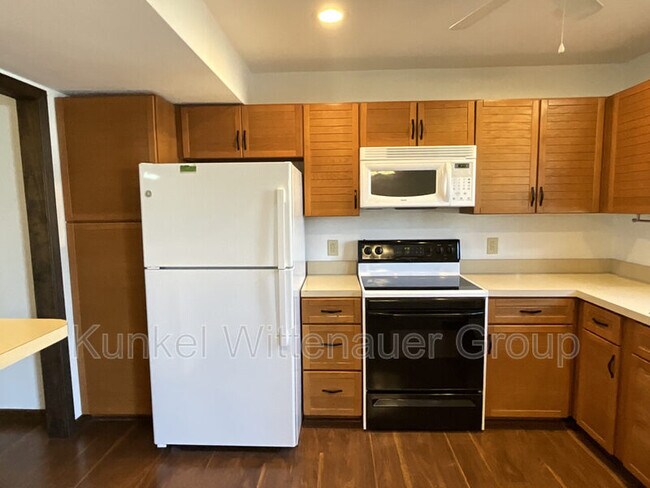 Building Photo - 247 Caballeros Blvd