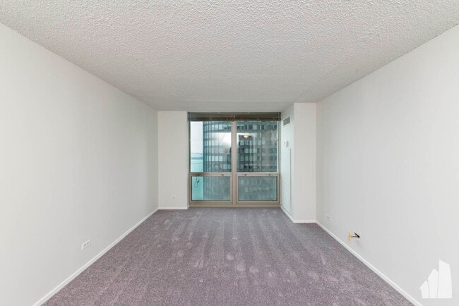 Building Photo - 195 N Harbor Dr