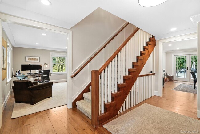 Foto del edificio - 548 Anderson Hill Rd
