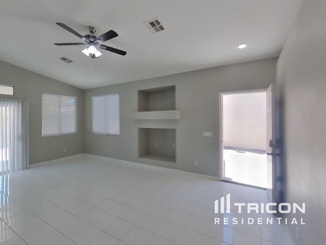 Foto del edificio - 2727 W Richmar Ave