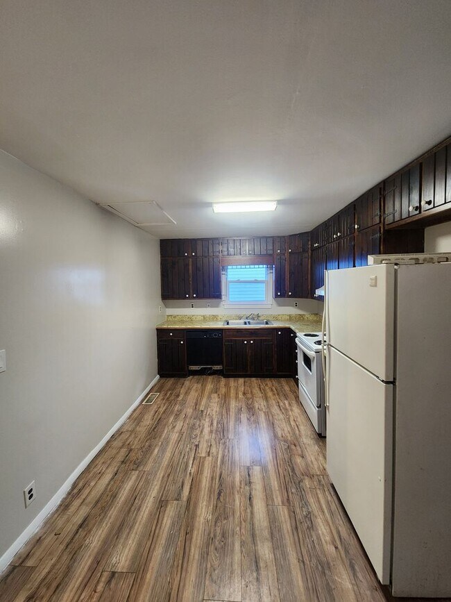 Foto del edificio - 2317 Richmond Ave