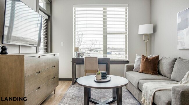 Foto del edificio - 3875 Burnham St