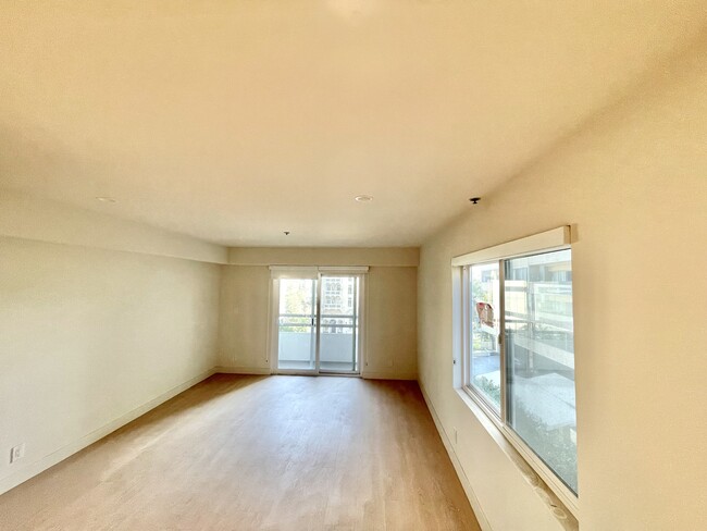 Foto del edificio - 686 S Ardmore Ave