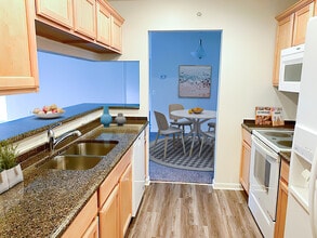 Building Photo - Aberdeen of Brighton Apartments