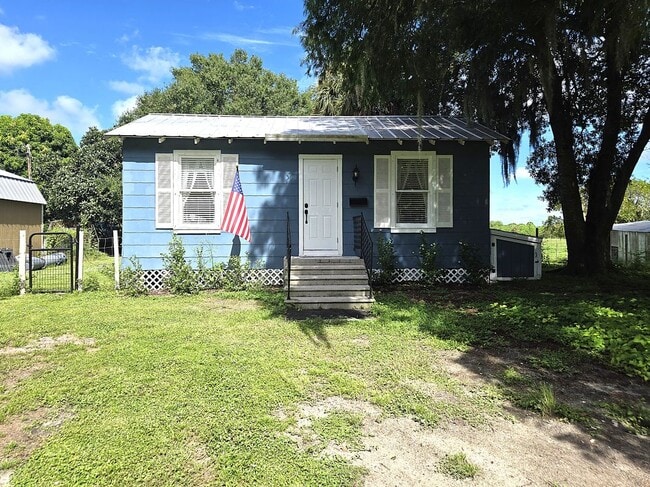 Building Photo - 2219 C R 721