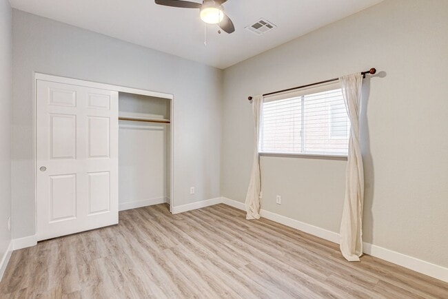 Foto del edificio - Beautiful 4 bedroom 3 bath home in Mountai...