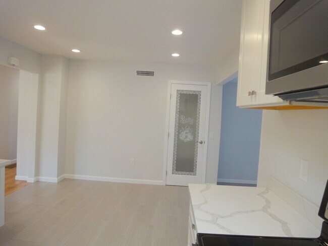 Foto del edificio - 3 Le Claire Ct