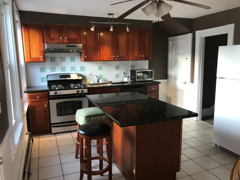 25 Townsend St Unit 00, Waltham, MA 02453 Condo for Rent in Waltham