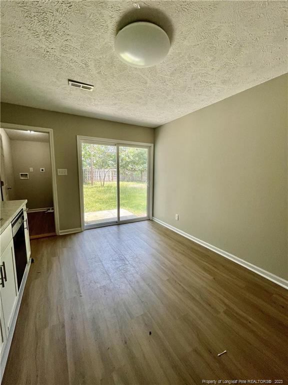Building Photo - 6410 Rockford Dr