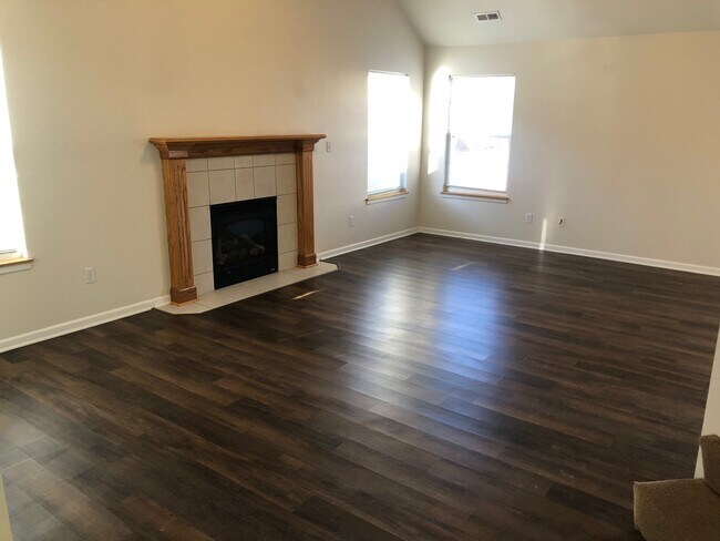 Living Room - 408 W Acorn St