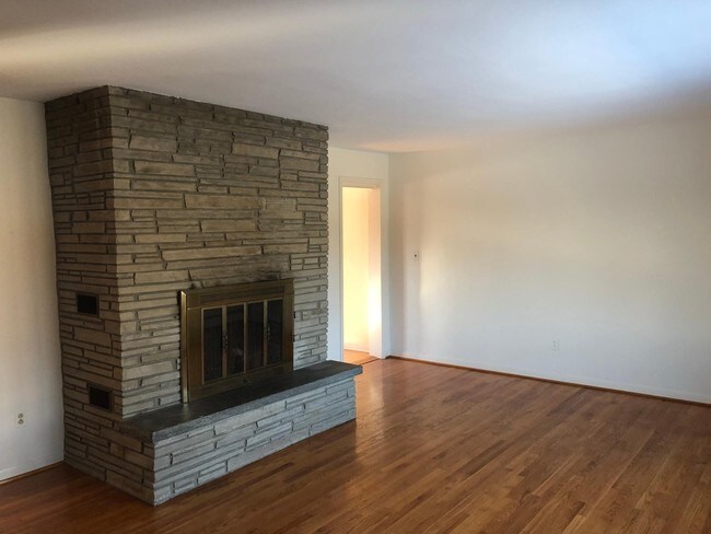 Building Photo - 3516 NY-12B