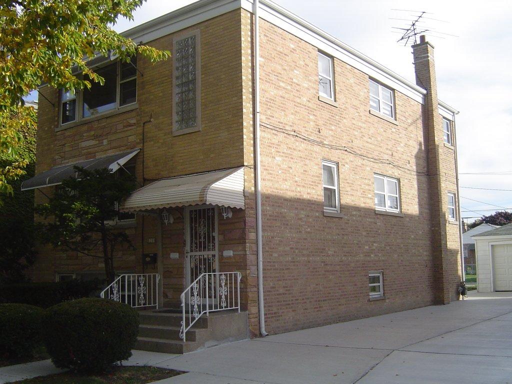 Primary Photo - 8209 W Lawrence Ave
