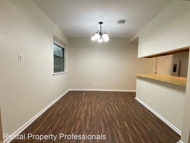 Building Photo - 3 br, 2 bath House - 7216 Rimwood