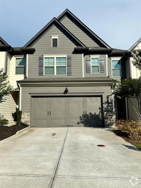 Building Photo - 5635 Parkview Ln