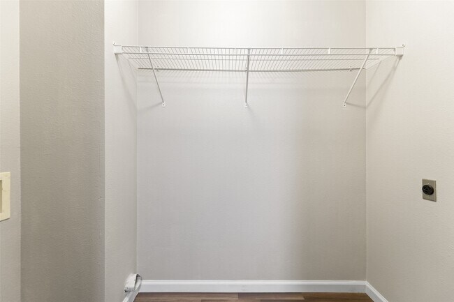 Foto del edificio - 516 Hollyhock st