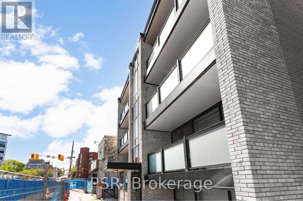 Photo principale - 570-570 Eglinton Ave W