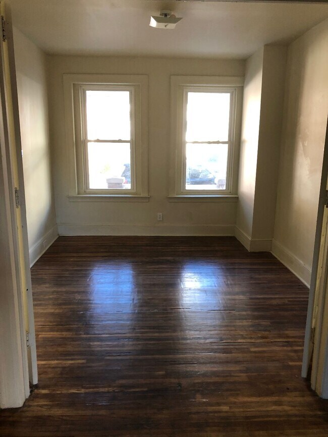 Foto del edificio - 425 Nevin St