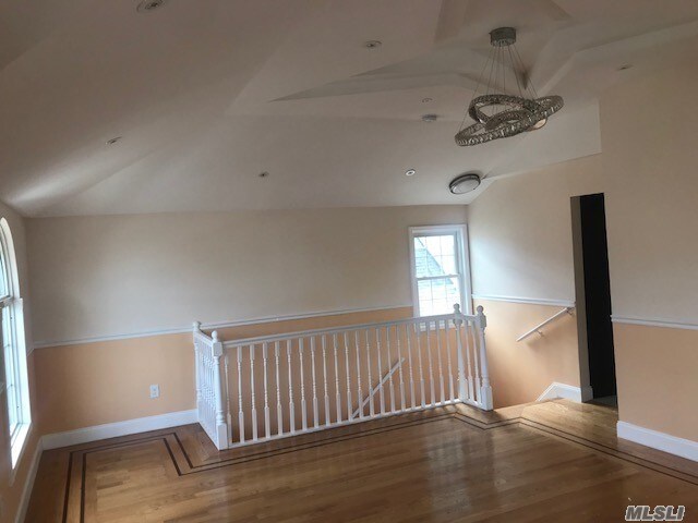 Foto del edificio - 107-48 127th St