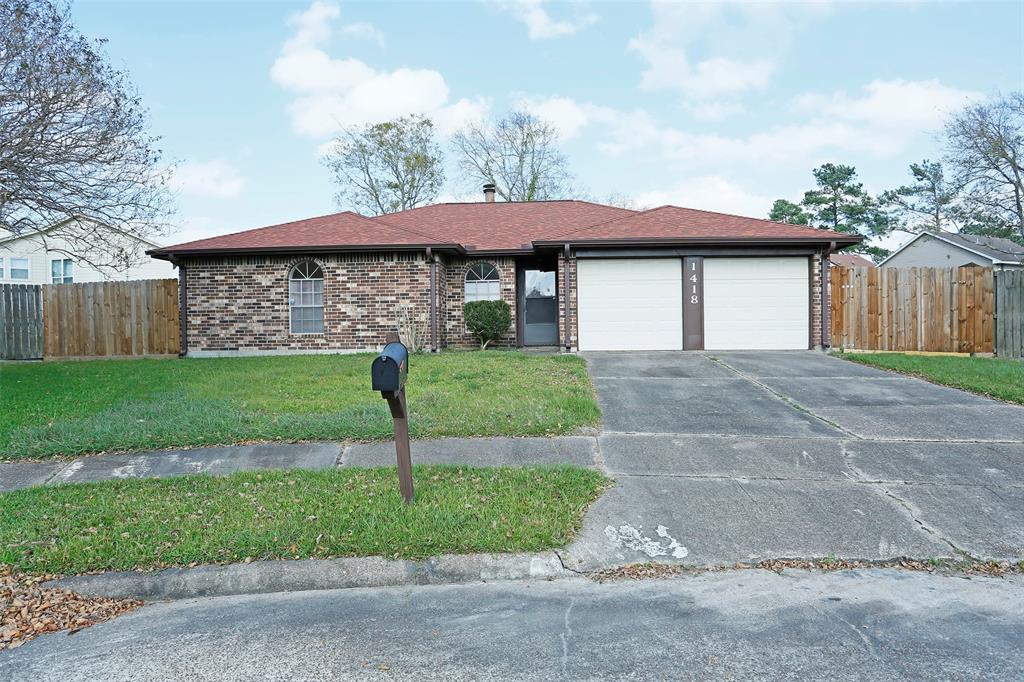 Primary Photo - 1418 Crawley Ct