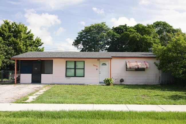 Foto del edificio - 5649 S 37th Ct