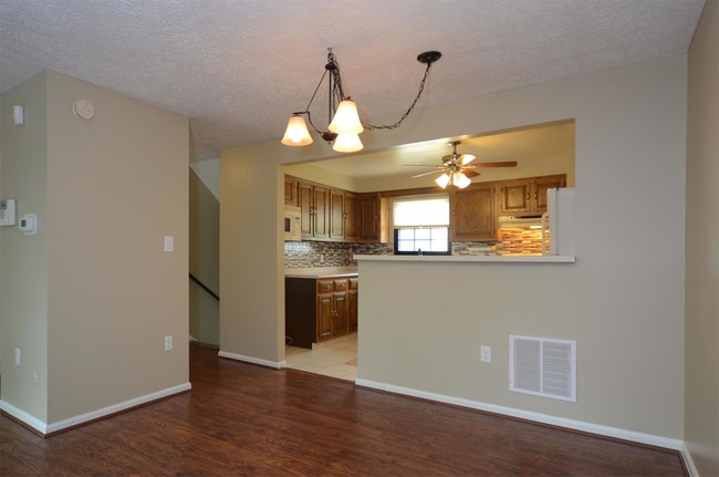Building Photo - 135 Westfield Dr