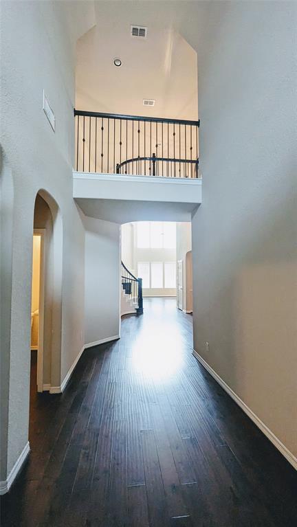 Foto del edificio - 28026 Laurel Garden Ln