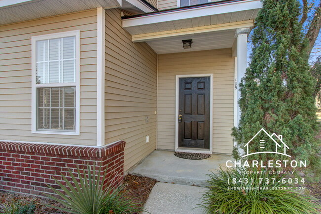 Building Photo - 109 Woodward Rd