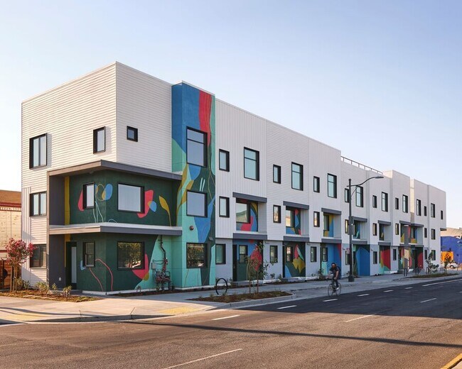 Building Photo - ArtHaus Mandela - $1000 look and lease