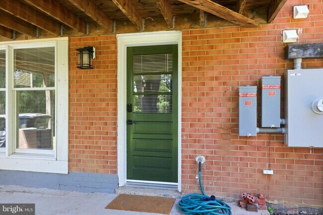 Foto del edificio - 414 Madison Ct SE