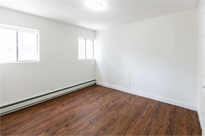 Foto principal - 666 Parker St